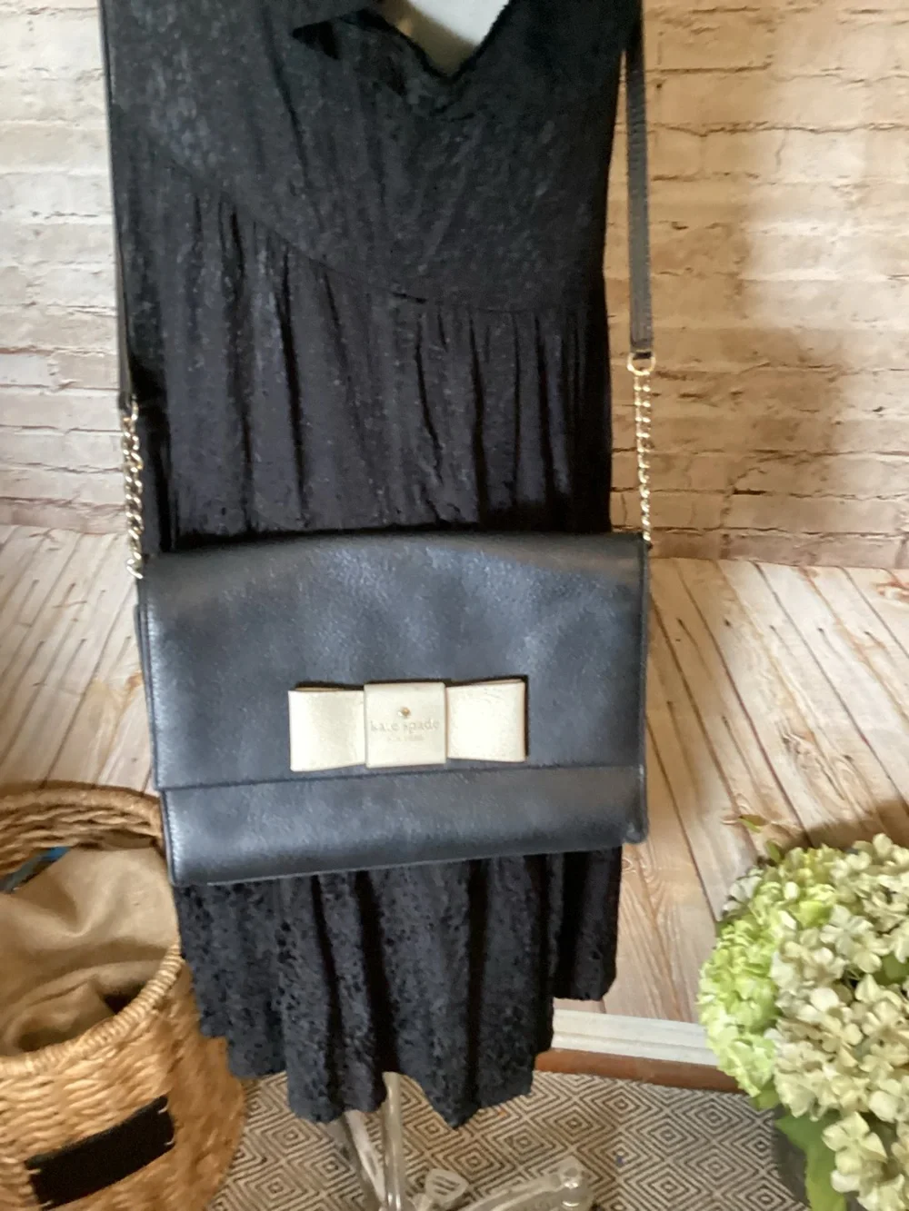 Kate Spade New York black and cream Zanni crossbody purse